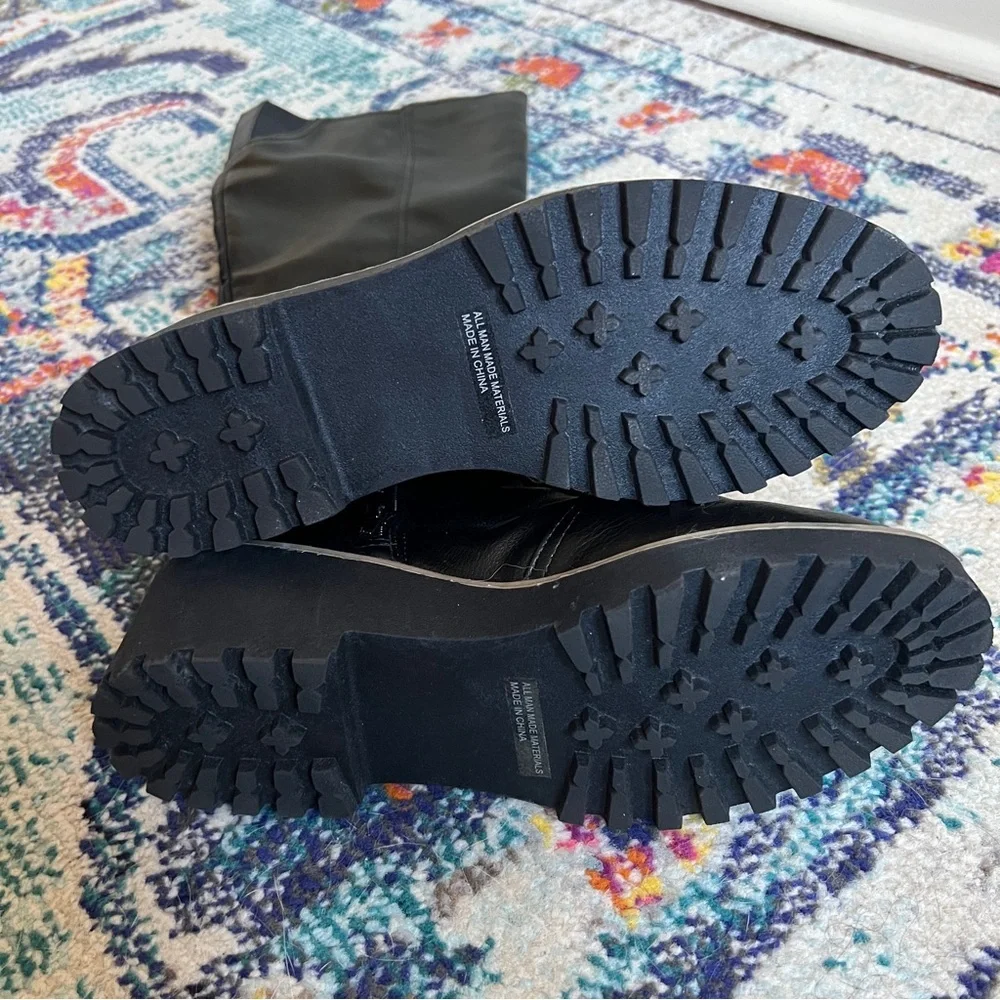 Dolce Vita High lug sole boots from size 8.5 black